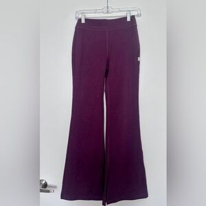 Vuori Granite High Waist Flare - Cerise Heather
